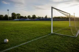 Lotus Băile Felix urcă pe primul loc în Liga 3. Crișul pierde dramatic la Sighet